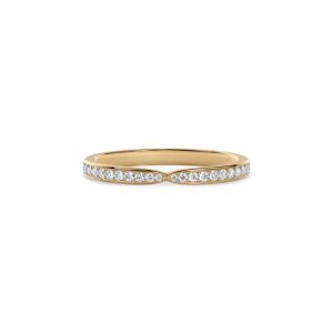 Giftering – Spisset form med diamanter
